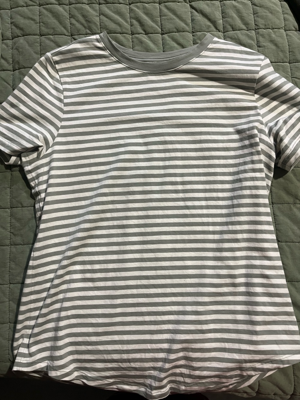 Lululemon Love Crew Tee Striped Grey White Size 4, AS IS / Small Hole